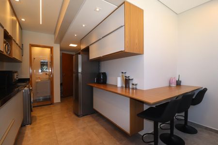 Apartamento à venda com 96m², 2 quartos e 1 vagaCozinha