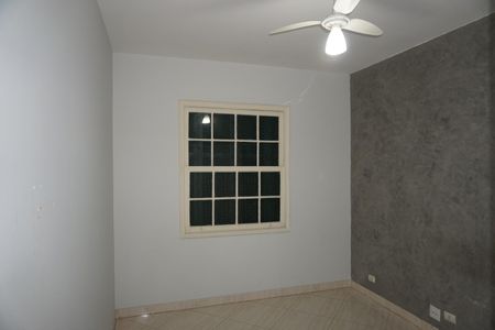 Apartamento à venda com 71m², 2 quartos e sem vagaQuarto 1