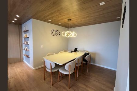 Apartamento à venda com 110m², 3 quartos e 2 vagasSala