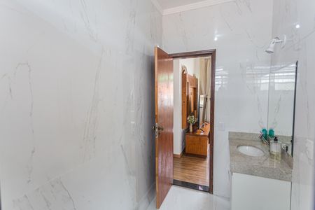 Casa à venda com 300m², 4 quartos e 4 vagasBanheiro Social 1