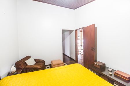 Casa de condomínio à venda com 503m², 4 quartos e 3 vagas Casa de condomínio à venda com 503m², 4 quartos e 3 vagasSuíte 1