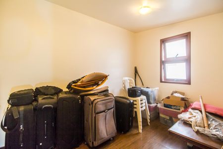 Casa de condomínio à venda com 503m², 4 quartos e 3 vagas Casa de condomínio à venda com 503m², 4 quartos e 3 vagasDepósito - Casa 2