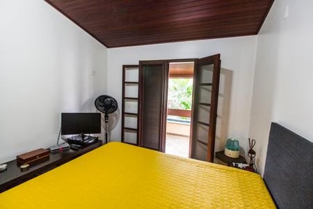 Casa de condomínio à venda com 503m², 4 quartos e 3 vagas Casa de condomínio à venda com 503m², 4 quartos e 3 vagasSuíte 1