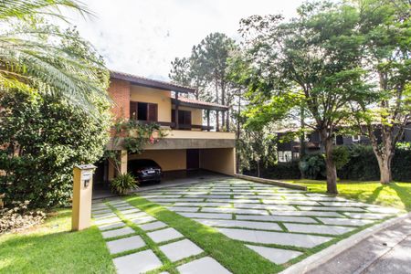 Casa de condomínio à venda com 503m², 4 quartos e 3 vagas Casa de condomínio à venda com 503m², 4 quartos e 3 vagasGaragem