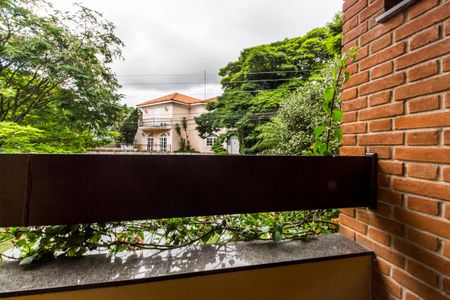 Casa de condomínio à venda com 503m², 4 quartos e 3 vagas Casa de condomínio à venda com 503m², 4 quartos e 3 vagasVaranda Quarto 3
