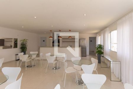 Apartamento à venda com 43m², 2 quartos e 1 vaga Apartamento à venda com 43m², 2 quartos e 1 vagaÁrea Comum