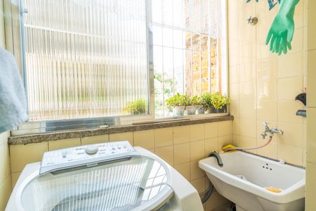 Apartamento à venda com 50m², 1 quarto e sem vaga Apartamento à venda com 50m², 1 quarto e sem vagaCozinha e Área de Serviço