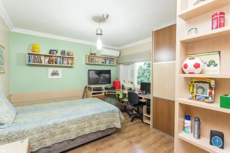 Casa à venda com 344m², 4 quartos e 3 vagasQuarto 3