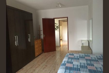 Casa à venda com 112m², 2 quartos e sem vaga