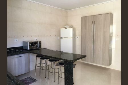 Casa à venda com 112m², 2 quartos e sem vaga