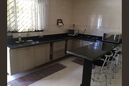 Casa à venda com 112m², 2 quartos e sem vaga