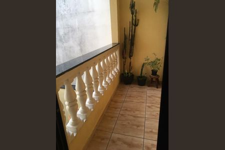 Casa à venda com 112m², 2 quartos e sem vaga