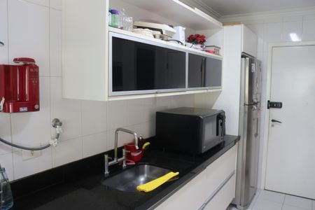 Apartamento à venda com 92m², 3 quartos e 2 vagasCozinha