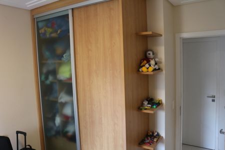 Apartamento à venda com 92m², 3 quartos e 2 vagasQuarto 2