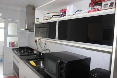 Apartamento à venda com 92m², 3 quartos e 2 vagasCozinha