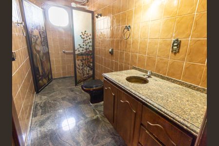 Apartamento à venda com 165m², 3 quartos e 2 vagas Apartamento à venda com 165m², 3 quartos e 2 vagasBanheiro