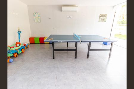 Apartamento à venda com 165m², 3 quartos e 2 vagas Apartamento à venda com 165m², 3 quartos e 2 vagasÁrea comum - Salão de jogos