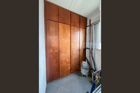 Apartamento à venda com 80m², 2 quartos e 1 vaga Apartamento à venda com 80m², 2 quartos e 1 vagaQuarto de Serviço