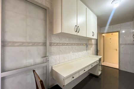 Apartamento à venda com 80m², 2 quartos e 1 vaga Apartamento à venda com 80m², 2 quartos e 1 vagaCozinha