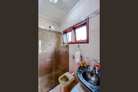 Casa à venda com 318m², 5 quartos e 3 vagasBanheiro da Suíte