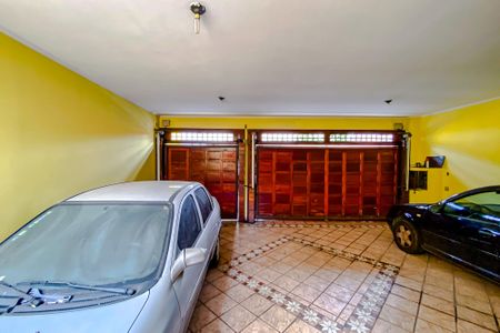 Casa à venda com 318m², 5 quartos e 3 vagasGaragem