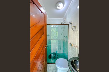 Casa à venda com 318m², 5 quartos e 3 vagasBanheiro da Área externa