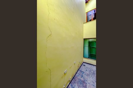 Casa à venda com 318m², 5 quartos e 3 vagasJardim de inverno