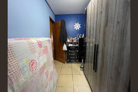 Casa à venda com 100m², 5 quartos e 1 vaga Casa à venda com 100m², 5 quartos e 1 vagaQuarto 3