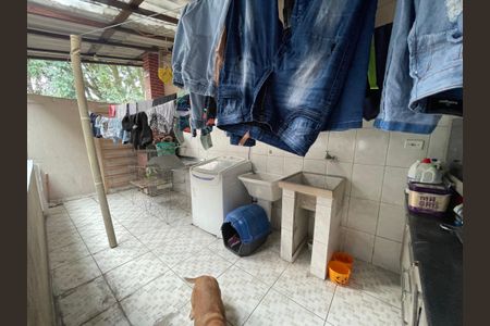 Casa à venda com 100m², 5 quartos e 1 vaga Casa à venda com 100m², 5 quartos e 1 vagaÁrea de Serviço