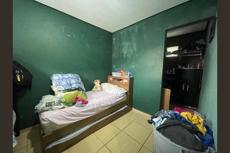 Casa à venda com 100m², 5 quartos e 1 vaga Casa à venda com 100m², 5 quartos e 1 vagaQuarto 4