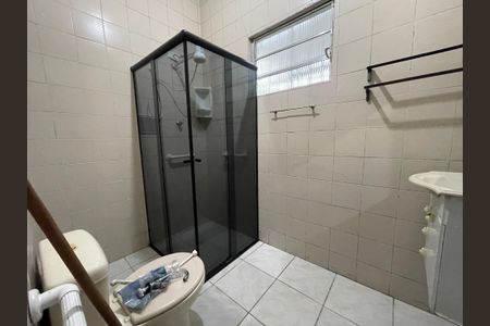 Casa à venda com 100m², 5 quartos e 1 vaga Casa à venda com 100m², 5 quartos e 1 vagaBanheiro 1