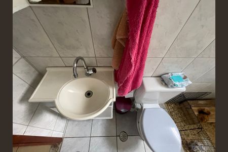 Casa à venda com 100m², 5 quartos e 1 vaga Casa à venda com 100m², 5 quartos e 1 vagaBanheiro 4