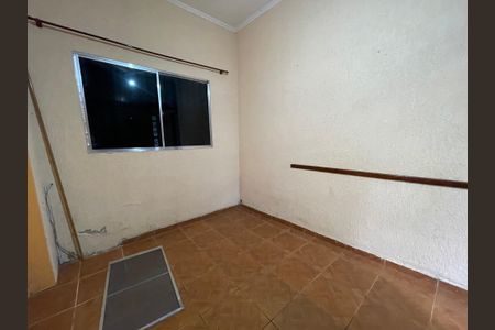Casa à venda com 100m², 5 quartos e 1 vaga Casa à venda com 100m², 5 quartos e 1 vagaQuarto