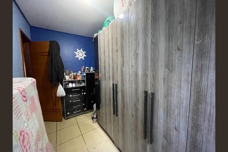 Casa à venda com 100m², 5 quartos e 1 vaga Casa à venda com 100m², 5 quartos e 1 vagaQuarto 3