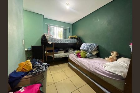Casa à venda com 100m², 5 quartos e 1 vaga Casa à venda com 100m², 5 quartos e 1 vagaQuarto 4