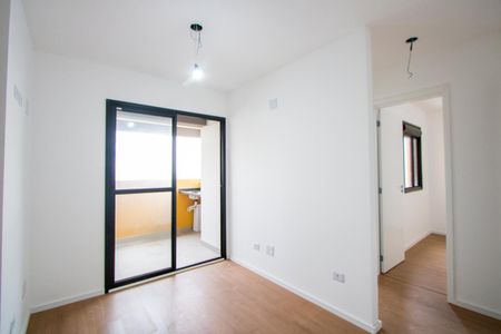 Sala de apartamento para alugar com 2 quartos, 45m² em Jardim Cristiane, Santo André