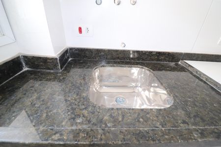 Apartamento à venda com 45m², 2 quartos e 1 vagaCozinha e Área de Serviço