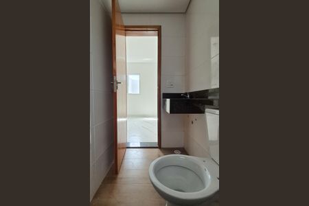 Apartamento à venda com 89m², 2 quartos e 1 vaga Apartamento à venda com 89m², 2 quartos e 1 vagaBanheiro da suíte