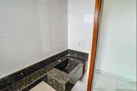 Apartamento à venda com 87m², 2 quartos e 1 vaga Apartamento à venda com 87m², 2 quartos e 1 vagaBanheiro da Suíte