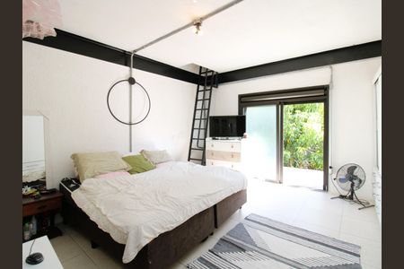 Casa de condomínio à venda com 176m², 2 quartos e 2 vagasQuarto