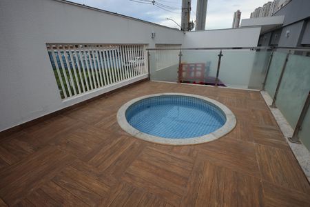 Apartamento para alugar com 80m², 3 quartos e 2 vagasÁrea comum - Piscina