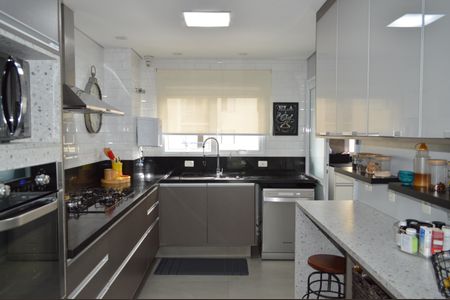 Apartamento para alugar com 198m², 3 quartos e 4 vagasCozinha