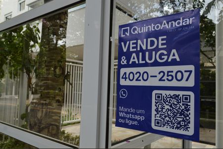 Apartamento para alugar com 198m², 3 quartos e 4 vagasPlaquinha