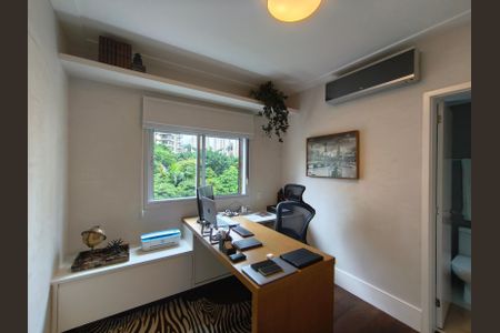 Apartamento para alugar com 198m², 3 quartos e 4 vagas Apartamento para alugar com 198m², 3 quartos e 4 vagasSuíte 3