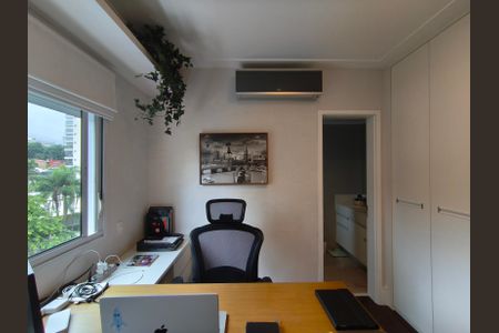 Apartamento para alugar com 198m², 3 quartos e 4 vagas Apartamento para alugar com 198m², 3 quartos e 4 vagasSuíte 3