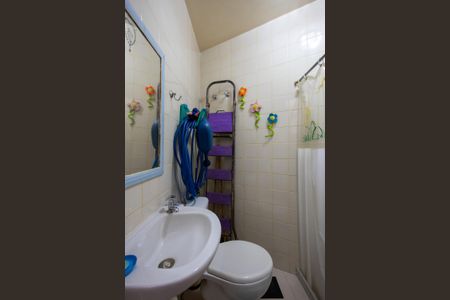 Apartamento à venda com 127m², 3 quartos e 2 vagas Apartamento à venda com 127m², 3 quartos e 2 vagasBanheiro de Serviço