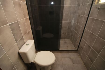 Apartamento à venda com 66m², 2 quartos e sem vagaBanheiro