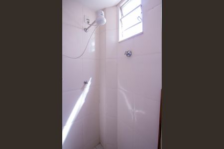 Apartamento à venda com 85m², 2 quartos e sem vaga Apartamento à venda com 85m², 2 quartos e sem vagaBanheiro de serviço