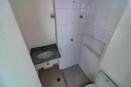 Studio à venda com 25m², 1 quarto e sem vaga Studio à venda com 25m², 1 quarto e sem vagaBanheiro