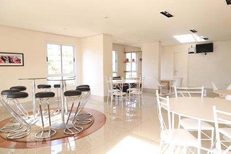 Apartamento à venda com 87m², 3 quartos e 2 vagas Apartamento à venda com 87m², 3 quartos e 2 vagasÁrea comum - Salão de festas